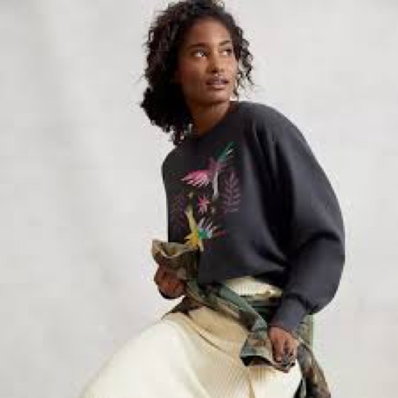 Anthropologie Tops - 💙 Anthropologie sweatshirt sz M/L